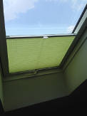 Żaluzja plisowana do okna dachowego producent SG system montaż Wisła